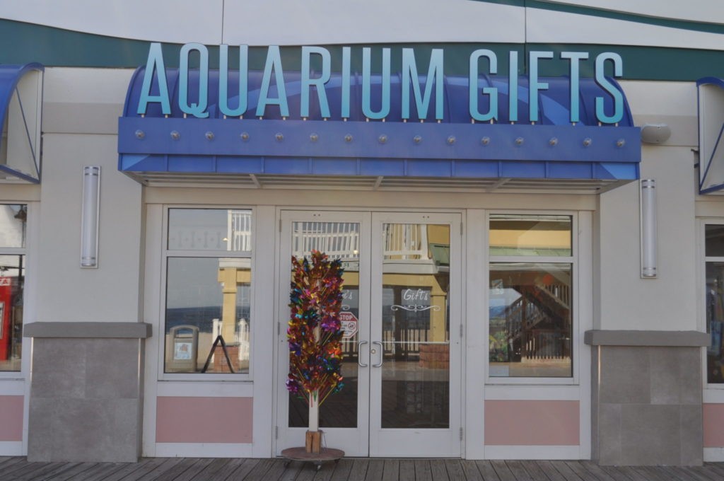 Jenkinson's Aquarium Giftshop on the boardwalk.
